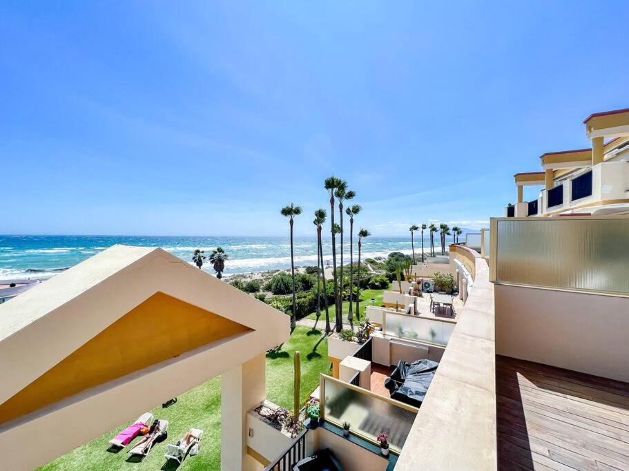 Oleholidays 1133 Romana Playa Primera Linea Playa Marbella Exteriör bild