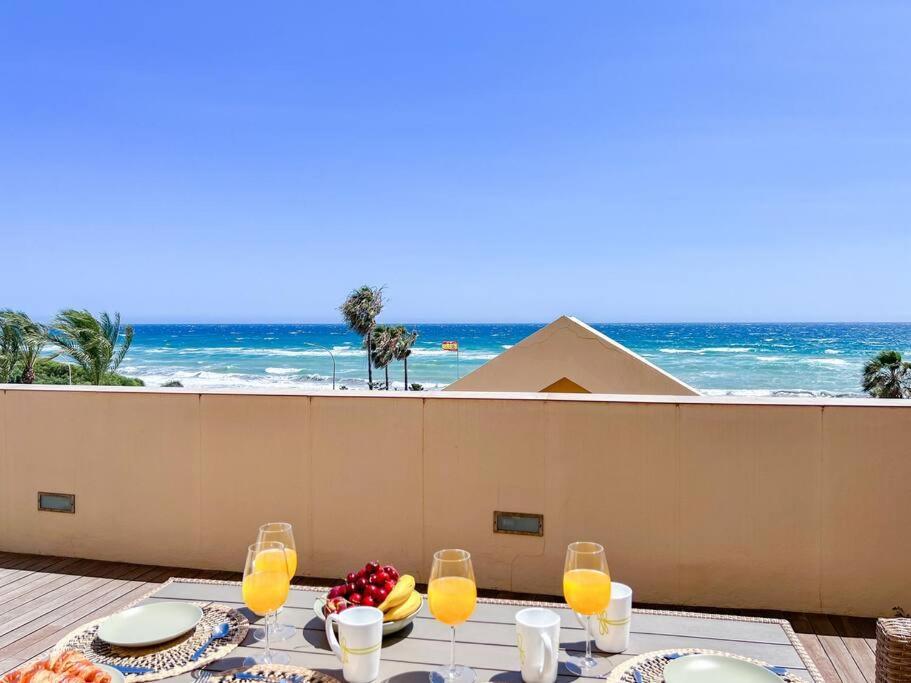Oleholidays 1133 Romana Playa Primera Linea Playa Marbella Exteriör bild