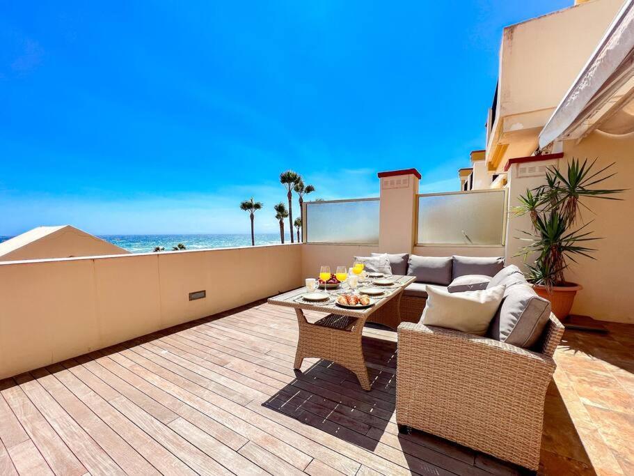 Oleholidays 1133 Romana Playa Primera Linea Playa Marbella Exteriör bild